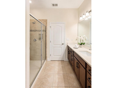 Virtually Staged. PRICE IMPROVEMENT -- now $549,900. The - photo 6