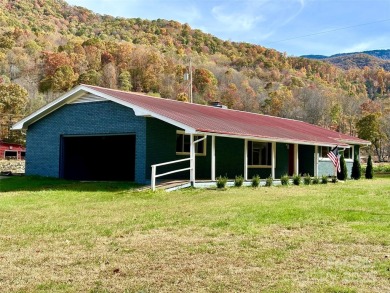 Price Reduced Plus seller is offering a 1-year home warranty!!!