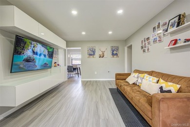 Welcome to this beautifully updated home featuring a 2-bedroom - photo 4