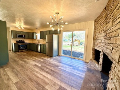 Price Reduced Plus seller is offering a 1-year home warranty!!!