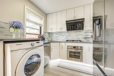 Welcome to this beautifully updated home featuring a 2-bedroom - photo 7