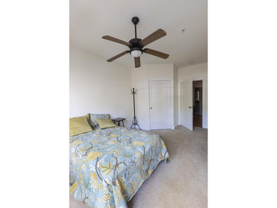 This luxury 2 bed/2bath condo is conveniently located in The - photo 8
