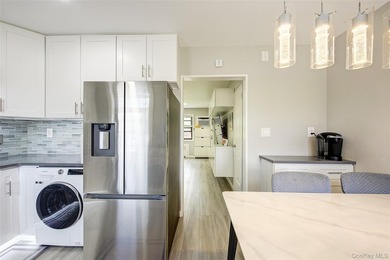 Welcome to this beautifully updated home featuring a 2-bedroom - photo 9