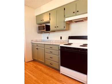 Updated 3-bedroom, 2-bathroom home situated in a quiet rural - photo 7