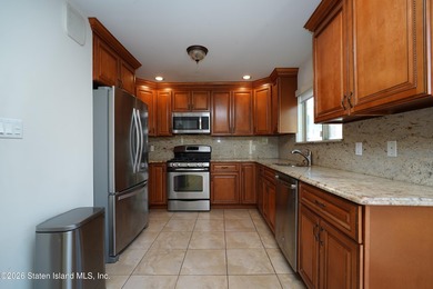 RE-SALE HOMES HAD NO TRANSFER TAX AS NEW CONSTRUCTION MAKES THE - photo 17