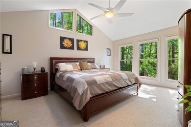 Private nature retreat home with a finished terrace level - photo 19