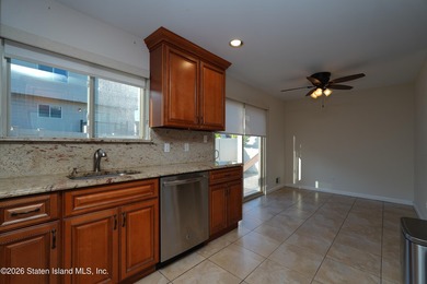 RE-SALE HOMES HAD NO TRANSFER TAX AS NEW CONSTRUCTION MAKES THE - photo 19