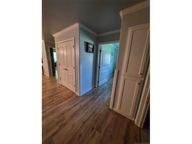 Charming and well maintained 2 bedroom, 2 bathroom home designed - photo 23