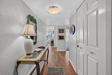 RARE 3-BEDROOM, 3-BATH CORNER RESIDENCE WITH TWO PRIMARY SUITES - photo 4