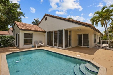 Great opportunity in Palomar at Boca Pointe. This true 3-bedroom - photo 4