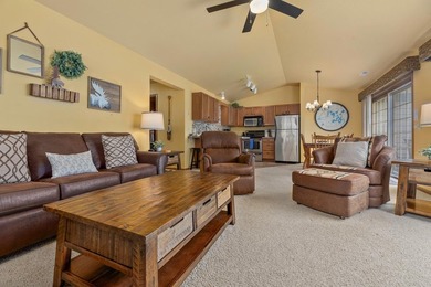 Your Eagle River Chain getaway awaits at Wild Eagle Lodge! This - photo 5