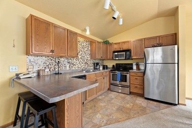 Your Eagle River Chain getaway awaits at Wild Eagle Lodge! This - photo 8