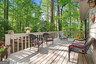 Private nature retreat home with a finished terrace level - photo 30