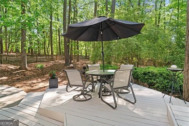Private nature retreat home with a finished terrace level - photo 31