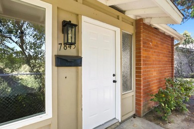 Welcome to this FHA and VA approved updated single-story - photo 1