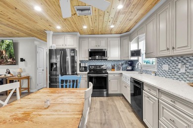 Discover an outstanding opportunity in Big Pine Key with this - photo 3
