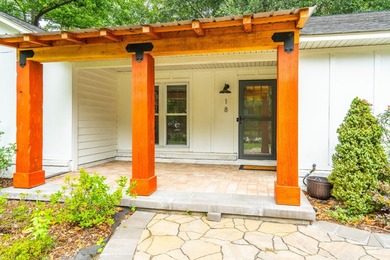 Discover this wonderful three-bedroom, two-bathroom brick ranch - photo 6