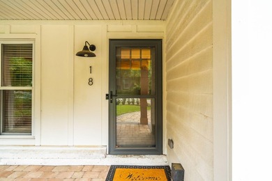 Discover this wonderful three-bedroom, two-bathroom brick ranch - photo 9