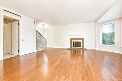 Overlooking Evansville Country Club, this exceptional 3 bedroom - photo 6
