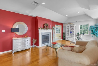 (private lake, pond, coastal) Condo Sale Pending in Riverhead New York