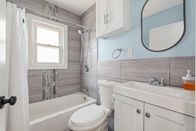 Welcome To 80 Central Boulevard, Merrick - A Beautifully - photo 13