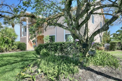 TURNKEY,FULLY FURNISHED 2BR/2BA with stunning lake and golf - photo 15
