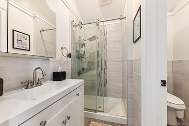 Welcome To 80 Central Boulevard, Merrick - A Beautifully - photo 16