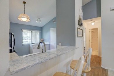 TURNKEY,FULLY FURNISHED 2BR/2BA with stunning lake and golf - photo 21