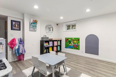Welcome To 80 Central Boulevard, Merrick - A Beautifully - photo 22