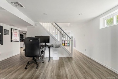 Welcome To 80 Central Boulevard, Merrick - A Beautifully - photo 23