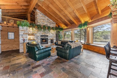 This luxury 4BR/3BA custom estate near Land O'Lakes sits on 14 - photo 6