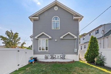Welcome To 80 Central Boulevard, Merrick - A Beautifully - photo 29