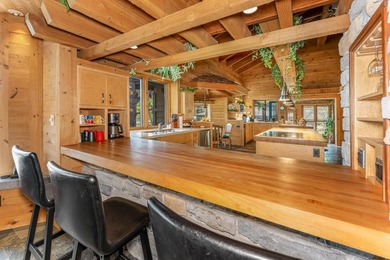 This luxury 4BR/3BA custom estate near Land O'Lakes sits on 14 - photo 10