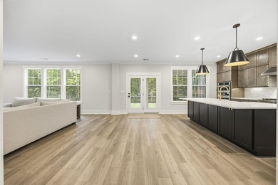 Welcome to 2031 Comradery Way in the sought-after Longwood - photo 5