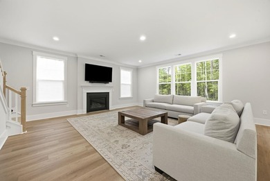 Welcome to 2031 Comradery Way in the sought-after Longwood - photo 9