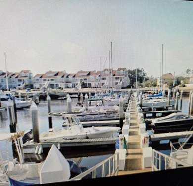 Easy access to the Ocean. Boater's paradise. 30ft. slip. #99 - photo 3
