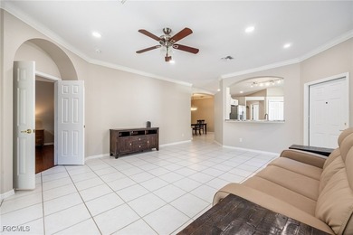 Preserve-view 3-bedroom, 2-bath single-family pool home in the - photo 8