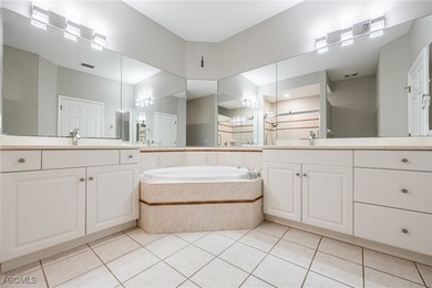 Preserve-view 3-bedroom, 2-bath single-family pool home in the - photo 10