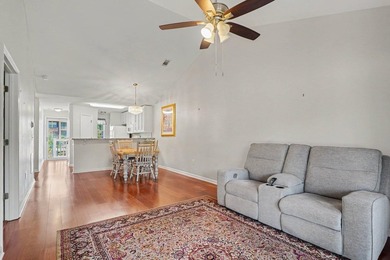 This beautifully maintained second-floor 2-bedroom, 2-bath condo - photo 5