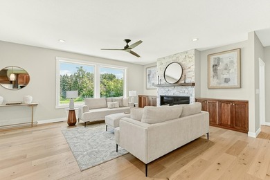 Exceptional craftsmanship, charm & high-end finishes throughout - photo 11