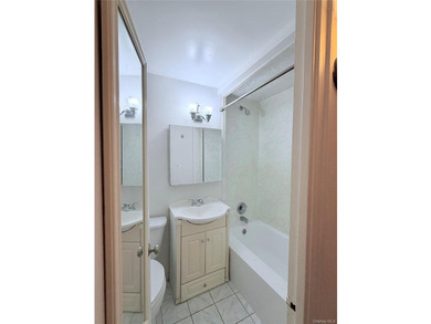 Freshly Painted 1BR/1BA co-op in prime Forest Hills. Abundant - photo 13
