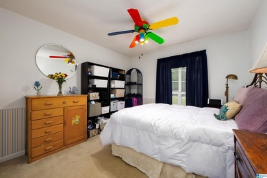 Very nice four bedroom, 3 bath home on quiet circle overlooking - photo 16