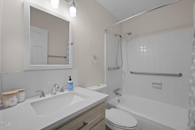 1208 W Murray Ave is a Duke-area darling that's been quietly