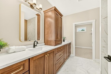 Exceptional craftsmanship, charm & high-end finishes throughout - photo 21