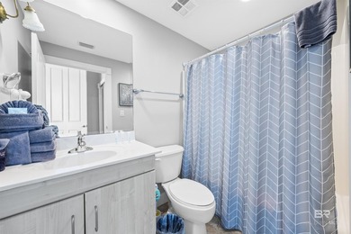 Welcome to Island Tower 2202! Enjoy the spectacular views from - photo 22