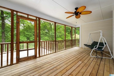 Very nice four bedroom, 3 bath home on quiet circle overlooking - photo 22