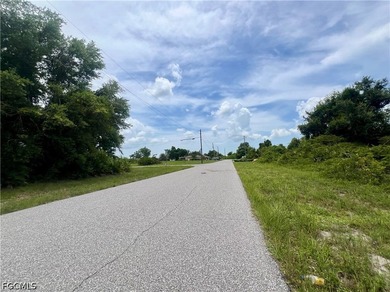 Beautiful lot - offers a unique opportunity to build the home of - photo 3