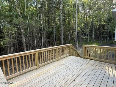 CUSTOM NEW CONSTRUCTION CONTEMPORARY SPLIT-LEVEL IN POCONO - photo 26