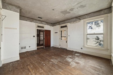 Historic Downtown Investment Opportunity showcasing timeless - photo 31
