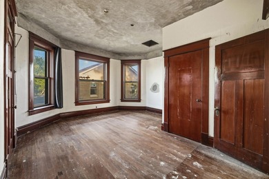 Historic Downtown Investment Opportunity showcasing timeless - photo 35